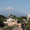 Vista del Volcán de Colima desde la capital